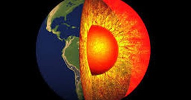 أقطاب الأرض المغناطيسية لا تنعكس قريبا كما كان متوقعا.. العلماء يكشفون