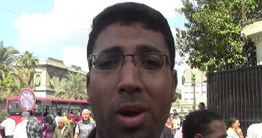 بالفيديو..مواطن يطالب الحكومة بتعيين حملة الماجستير والبعد عن المحسوبية