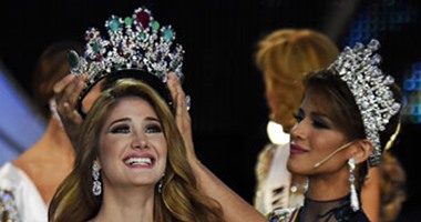 بالصور.. مراسم تتويج مريم حبش ملكة جمال فنزويلا 2015 (تحديث)