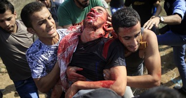 بالصور.. جنود الاحتلال يقتلون الشباب الفلسطينى بالرصاص الحى
