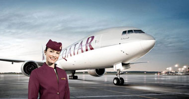 طائرة تابعة للشركة القطرية تستأنف رحلتها بعد عودتها لإنزال قطرى "مخمور"