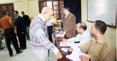توقف لجنة انتخابية ببنى سويف بسبب مناوشات بين أنصار مرشحين