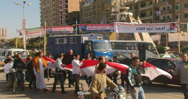 بالفيديو..شباب 25 يناير يحولون ميدان "بالاس" إلى "تحرير" بالمنيا