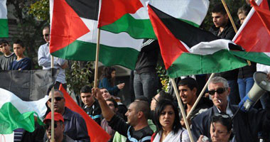 مسيرات حاشدة بقطاع غزة للتنديد بتقليص خدمات "الأونروا" للاجئين