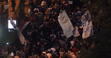 بالصور.. مسيرة "مصطفى محمود" تصل الدقى وتهتف "مرسى باطل" 