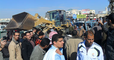 تنفيذ 51 قرار إزالة تعديات على الأراضى الزراعية بالبحيرة