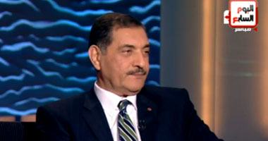 حسام خير الله: على الرغم من أننى عسكرى فأنا أريد الدولة مدنية للحفاظ على كرامة الشعب المصرى