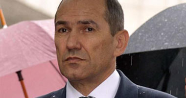الادعاء العام السلوفينى يطالب بحبس رئيس الوزراء الأسبق يانيز يانسا 