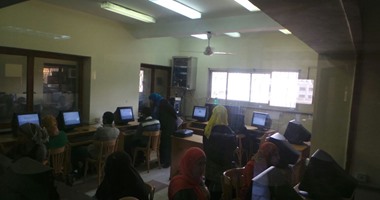 بدء دخول المتقدمين لاختبارات الـ30 ألف وظيفة لجان الامتحانات بفيصل
