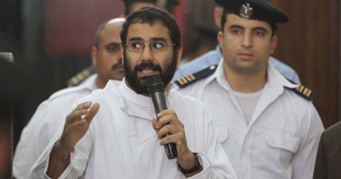 علاء عبدالفتاح يطلب زيارة محاميه وصبحى صالح يرفض الحديث فى "إهانة القضاء"