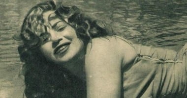 فى الذكرى الـ83 لميلادها.. "هند رستم" تربعت على عرش الإغراء المصرى ونافست مارلين مونرو.. بدأت حياتها الفنية بمشهدين مع شادية.. وتألقت مع عمر الشريف ورشدى أباظة.. واعتزلت الفن قبل رحيلها بـ32 عاما