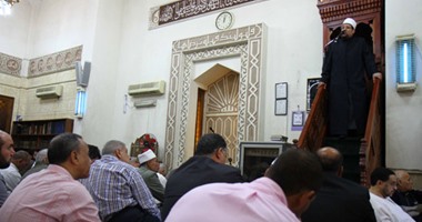وزير الأوقاف يخطب الجمعة فى مسجد المدينة المنورة