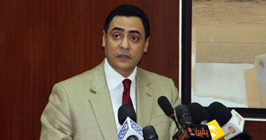شريف الجيار يدعو الدولة المصرية لتبنى مشروع المائة كتاب لتأهيل الطلاب ثقافيًا