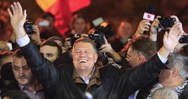 رئيس رومانيا يلتقى الأحزاب لاختيار مرشح جديد لرئاسة الوزراء
