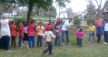 جمعية "فرسان" تنظم يوما ترفيهيا للأيتام فى حديقة الطفل