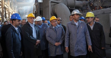 محلب: الإنتاج الحربى قاطرة صناعية لتطبيق التقنيات الحديثة فى مصر