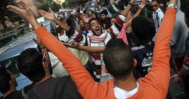 "اليوم السابع" يحذف فيديو القبض على متظاهرين بمحمد محمود استجابة للناشطة غادة نجيب
