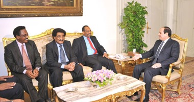 سفير الخرطوم: السيسى أكد التزام مصر بتطوير العلاقات مع السودان