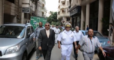 محافظ الإسكندرية يتفقد إنشاء 720 باكية للباعة الجائلين أسفل كوبرى محرم بك
