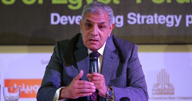 سفير مصر بالجزائر: "محلب" و"سلال" استعرضا التطورات الاقتصادية فى مصر