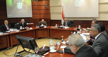 مجلس الوزراء يوافق على قانون تفضيل المنتجات المصرية فى العقود الحكومية