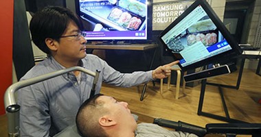 سامسونج تطلق "ماوس" جديدًا للمعاقين يعمل بحركة العين