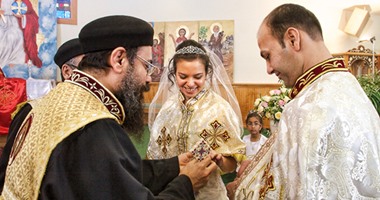 ننشر نص "تعهد العروسين" الذى أوصت الكنيسة إدخاله على صلاة الأكليل الأرثوذكسى