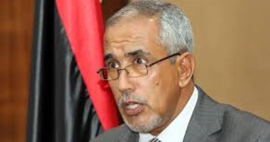 رئيس حكومة ليبيا الموازية: الصراع على النفط يهدد بتقسيم البلاد