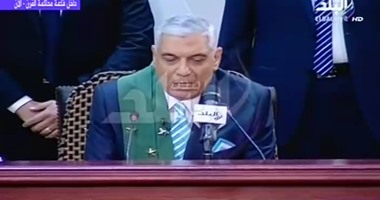 قاضى محاكمة مبارك: 239 متوفى بـ11 محافظة فى "قضية القرن"