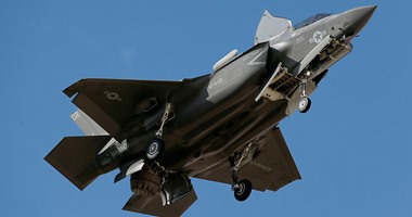 معاريف: إسرائيل تتسلم 14 مقاتلة من طراز "إف- 35" نهاية 2016