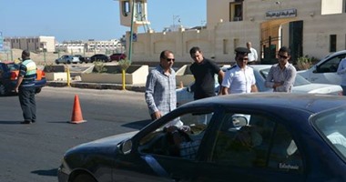 حملات مرورية مكبرة بالقاهرة والجيزة لضبط مخالفى قوانين السير