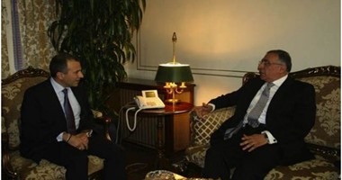 سفير مصر الجديد ببيروت يبدأ عمله بلقاء وزير الخارجية اللبنانى