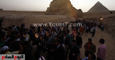 بالصور.. محلب: الحكومة تواجه الاعتداء على تاريخ مصر بكل قوة