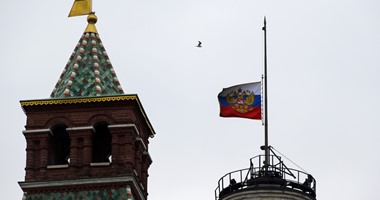 بالصور.. روسيا تنكس الأعلام وتعلن الحداد على ضحايا الطائرة المنكوبة
