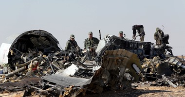 استئناف عمليات البحث عن حطام الطائرة الروسية لليوم الثالث وسط سيناء