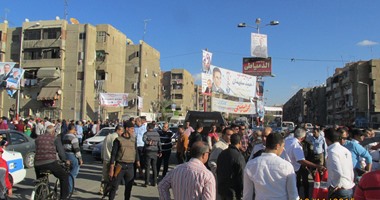 بائعو الخضراوات ببورسعيد يقطعون الطريق احتجاجًا على سوق محاربة الغلاء