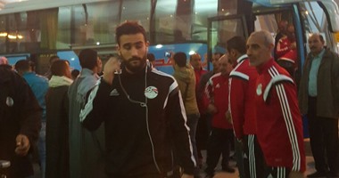 كوبر يفرض الحظر الإعلامى على اللاعبين فى المطار
