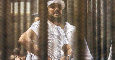 أمين شرطة شاهد بـ"اقتحام سجن بورسعيد": المعتدون استخدموا الآلى والخرطوش