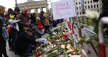 رئيس الوزراء الفرنسى يشهد الاحتفال بذكرى هجمات باريس 2015 الإرهابية.. صور 