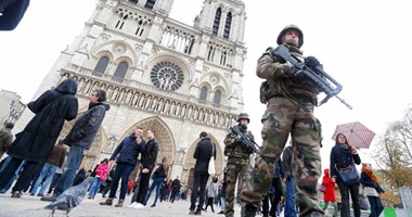 فرنسا تحدد هوية أحد انتحارى تفجيرات باريس من عقلة إصبعه
