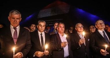 وزير الآثار يقف دقيقة حداد تضامنًا مع ضحايا لبنان وفرنسا وروسيا