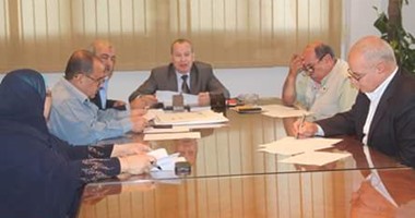 لجنة القيادات بدمياط تنعقد برئاسة المحافظ لاختيار رئيس قرية السوالم