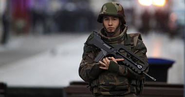 وزارة الدفاع الفرنسية تعلن مقتل 3 من جنودها فى ليبيا