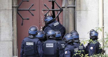 وزير فرنسى يؤكد أن بلاده بها المئات من الأحياء الشبيهة بـ"مولينبيك" ببلجيكا