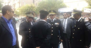 حكمدار القاهرة يصل كورنيش النيل لتفقد الحالة الأمنية والمرورية