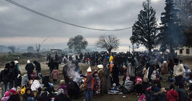 رئيس المجر يوقع على قانون يسمح باحتجاز جميع طالبى اللجوء حتى الأطفال