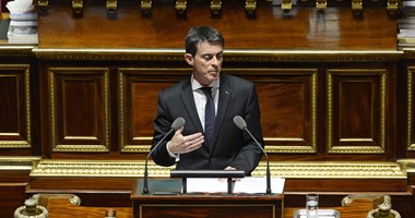 بالصور.. رئيس وزراء فرنسا يطالب مجلس الشيوخ بتمديد "الطوارئ" 3 شهور