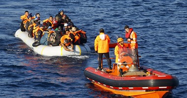 غرق قارب برأس سدر وإنقاذ اثنين والبحث عن 4 مفقودين بمياه خليج السويس