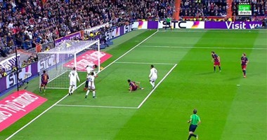 لقطة الشوط الأول.. مارسيلو ينقذ ريال مدريد من فضيحة