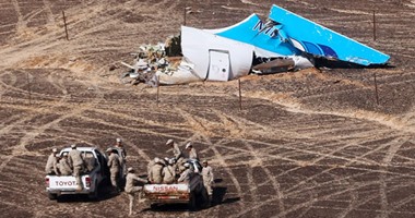 الحكومة الفرنسية: كل الاحتمالات مطروحة فى حادث تحطم الطائرة الروسية بسيناء